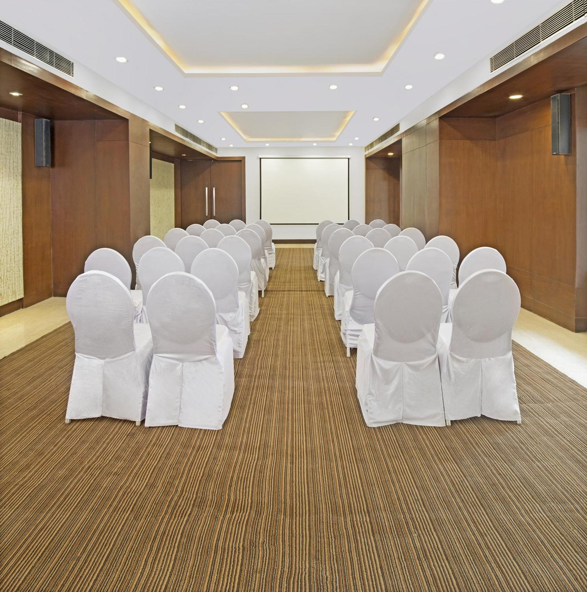 Vadodara Rcr Bagian luar foto